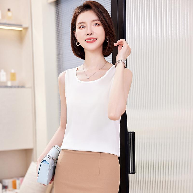 タンクトップ レディース おしゃれ きれいめ 黒 無地 ノースリーブ シフォン 短め シンプル インナー ..