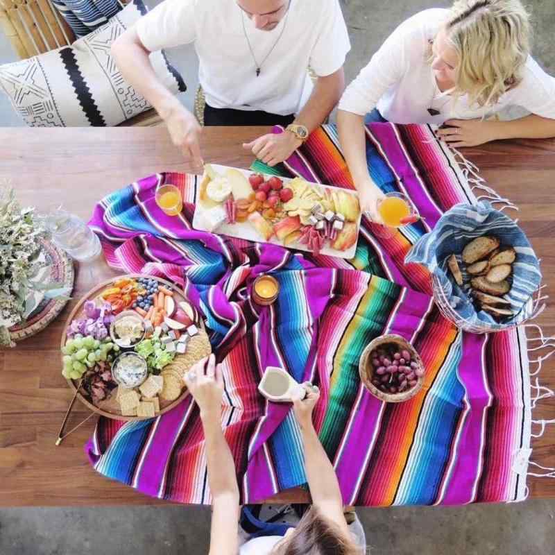 テーブルランナーおしゃれ ダイニング 柔らかい メキシカン ブランケット パーティー ビーチ 織り クロス タッセル マット ストライプ ソファ カバー 黄色 紫 緑