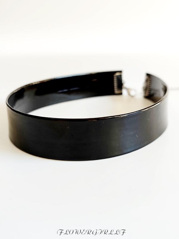 チョーカー 黒 亮面 シンプル 個性 セレブ風 ネックレス レディース おしゃれ コーデ 韓国 アクセサリー 首元 レディース おしゃれ