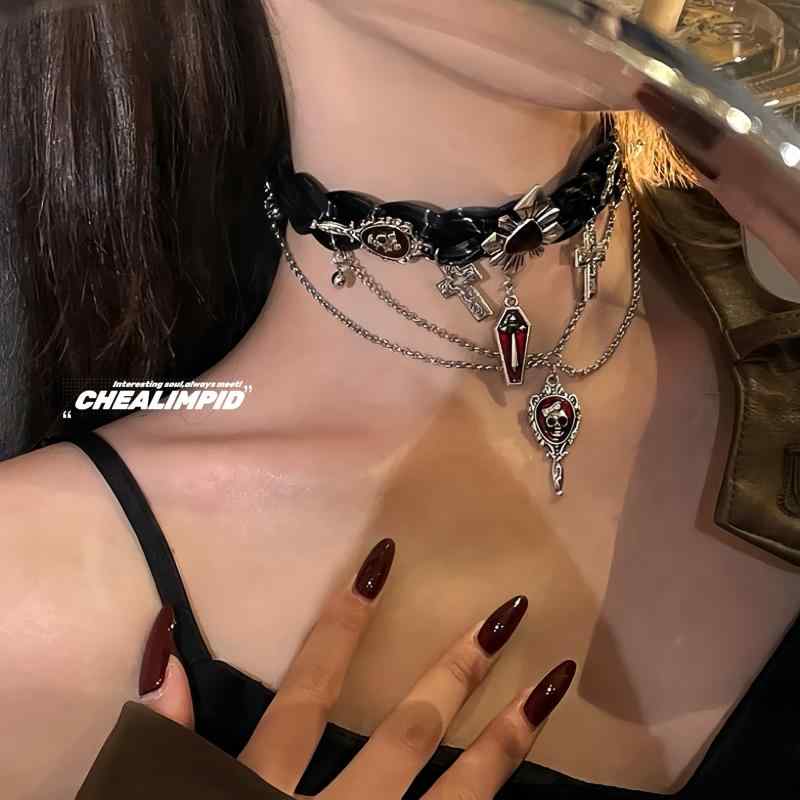 ネックレス 男女 チョーカー 十字架 パンク 多層 皮革 y2k 辛口 サブカル 個性派 ストリート アクセサリー