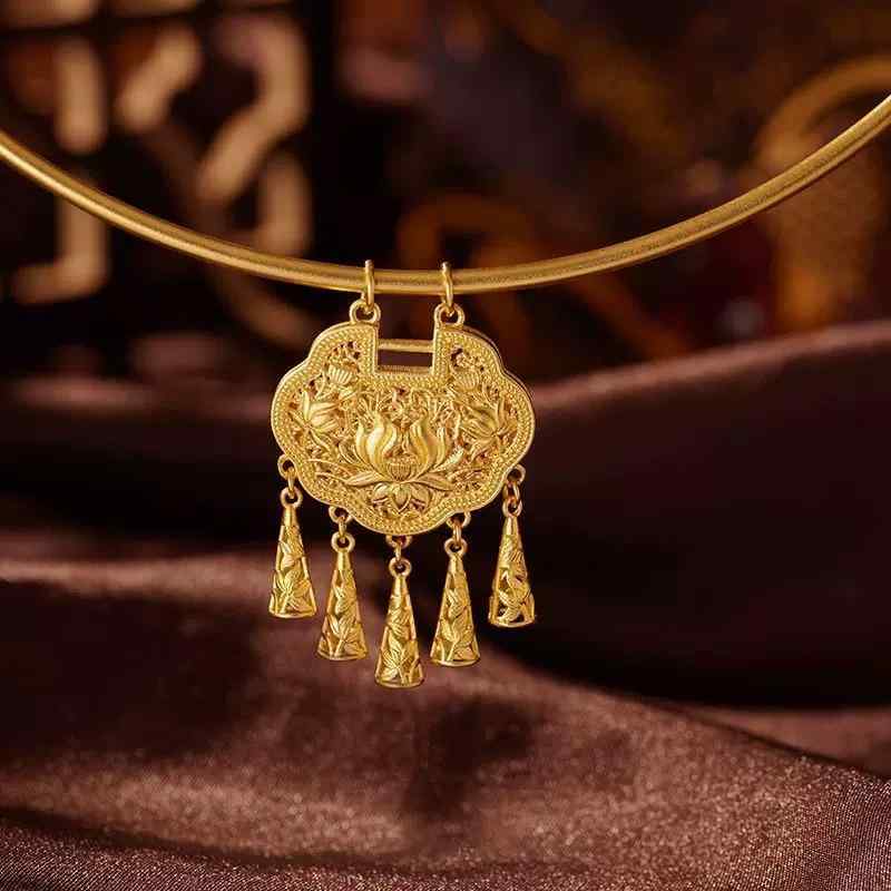 スタイル: レトロ.宮廷風 ペンダント素材: 合金 商品タイプ: アクセサリー 長さ: 45cm チェーンスタイル: ビーズチェーン チェーン素材: 合金.メッキ（銀・金） 柄: 鍵・錠前モチーフ 性別: 女性用 ペンダント付き: 有り 延...