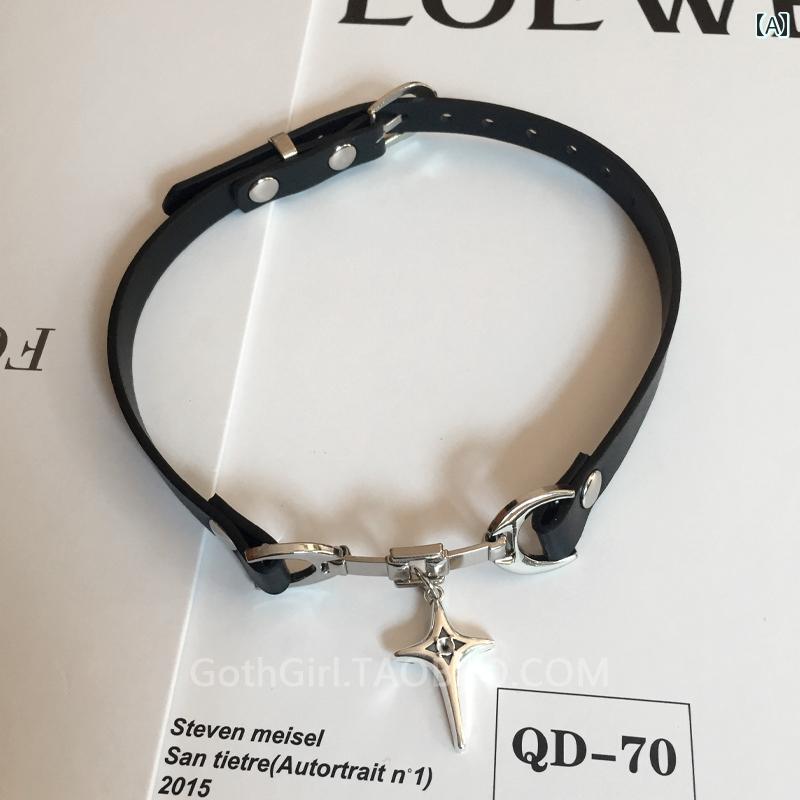 チョーカー レディース おしゃれ ゴシック パンク 十字架 芒星 フェイクレザー 首飾り シンプル y2k