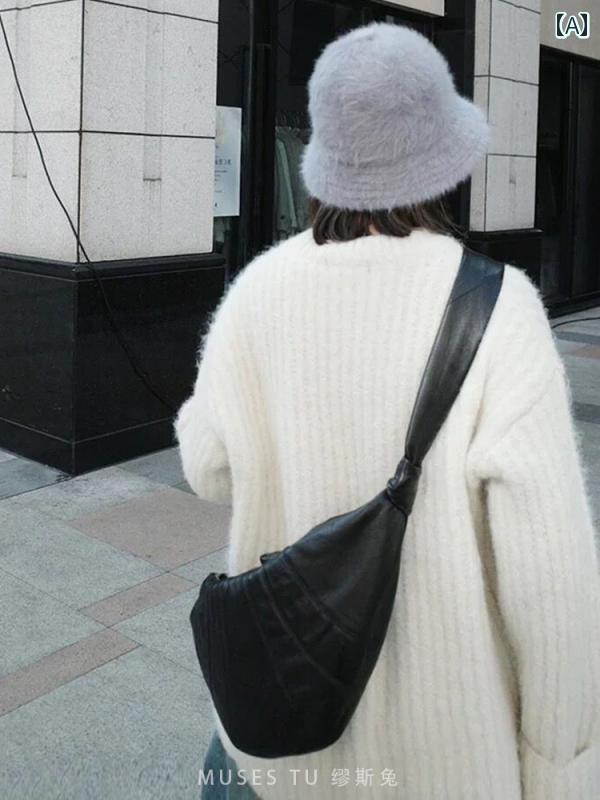 ショルダーバッグ レディース おしゃれ 革 羊革 クロワッサン 牛角型 キャンディ型 斜め掛けバッグ