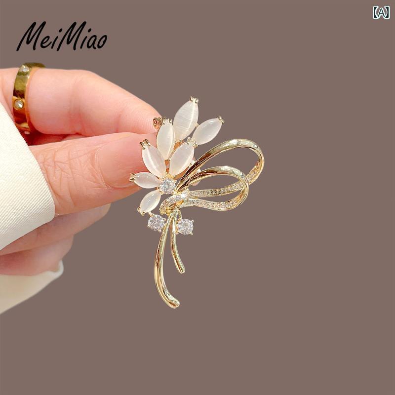 ブローチ レディース おしゃれ フォーマル 猫眼石 チューリップ 花モチーフ きらきら 上品 オフィス アクセサリー ジャケット コート コート ピン