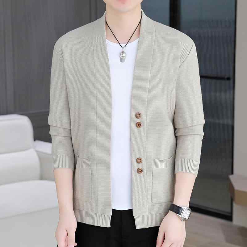 版型: タイトフィット 加工処理: ノーアイロン加工 素材: アクリル30%.ポリエステル30%.モダール20%.ナイロン20% スタイル: カーディガン 袖丈: 長袖 カラー: ブラック.ライトグレー.カーキ.グレー 袖型: レギュラー 毛糸の太さ: 細い糸（16ゲージ.14ゲージ） 機能: 軽量暖かく快適 厚さ: 標準 襟型: Vネック 柄: 無地 サイズ展開: M.L.XL.2XL.3XL.4XL シーン: カジュアル :