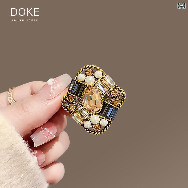 ブローチ レディース フォーマル おしゃれ ヴィンテージ風 パール きらきら アンティーク調 ラグジュア..