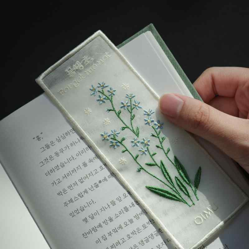 ブックマーク しおり おしゃれ 刺繍 母の日 誕生日 ギフト 本 韓国 花柄 ワスレナグサ 薄手 スクエア レース 手帳 ノート 精巧 青 緑