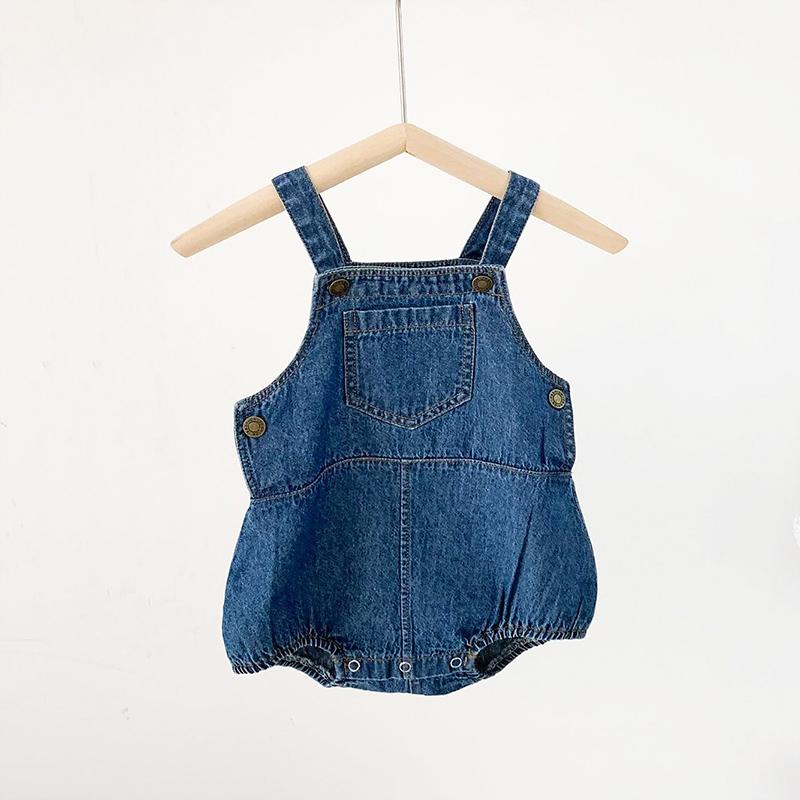 ロンパース ベビー デニム 背中ボタン サロペット 柔らかい 薄手 ワンピース風 新生児 三角タイプ 通気 快適