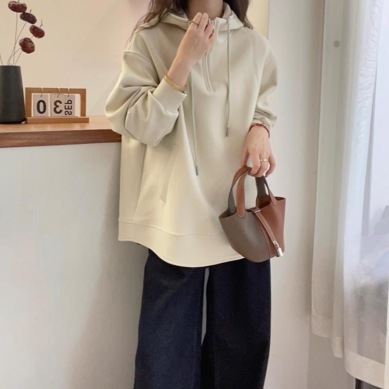 服装版型: ゆったりタイプ 袖型: レギュラー 内側素材: 綿内側 デザイン: プルオーバー 組み合わせ: 単品 袖丈: 長袖 スタイル: オフィス向け 襟型: フード付き 着丈: 標準 前立て: プルオーバー 柄: 無地 サイズ: M.L.XL.2XL.3XL.4XL カラー: アプリコット.ネイビー.アプリコット（版）.ネイビー（版）