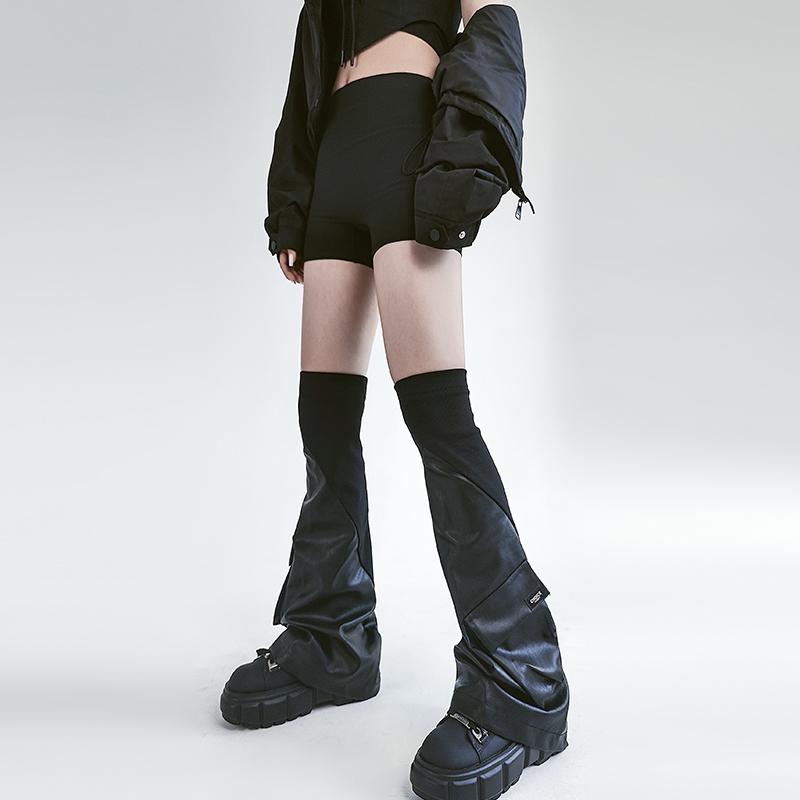 レッグウォーマー レッグカバー レディース おしゃれ カジュアル 細見え 防寒 ダーク 韓国 フェイクレザー 螺旋 リブ 異切替 立体ポケット 過膝 フレア 小...