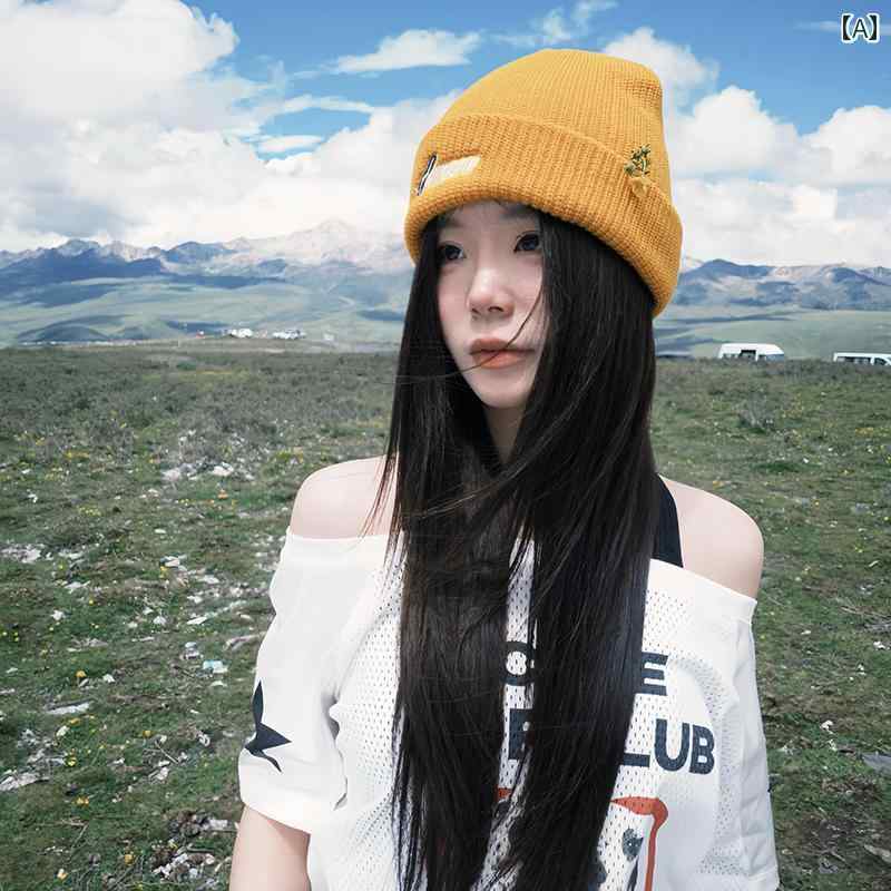 ニット帽 レディース おしゃれ カジュアル 秋冬 刺繍 文字 ロゴ 破れ加工 ダメージ ダメージ 暖かい 小顔効果 アウトドア コーディネート