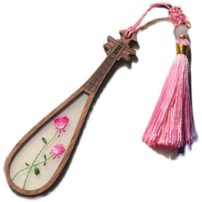 しおり ブックマーカー おしゃれ 刺繍 うさぎ パンダ 竹 花 金魚 タッセル ビーズ 紐 中国結び 木製 チャイナ風 お土産 学生 先生 卒業 お祝い ギフト...