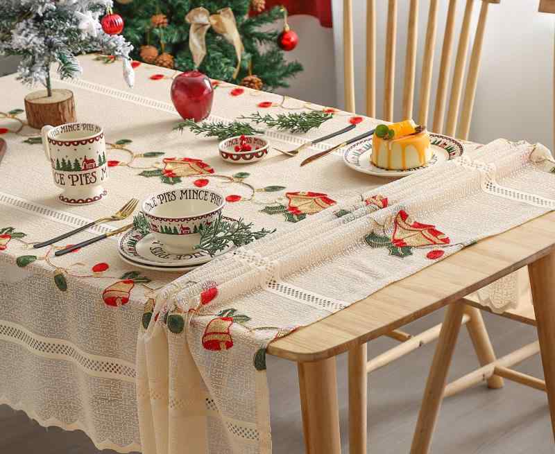 テーブルクロス 長方形 クリスマス 鈴 刺繍 レース 滑り止め 装飾 食卓 キッチン リビング カントリー ..