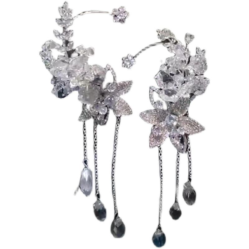 ヘアアクセサリー シルバー 花モチーフ きらきら ウエディング 髪飾り 結婚式 パーティー 上品 韓国 ドレス 和装 披露宴 ヘッドドレス 大人式