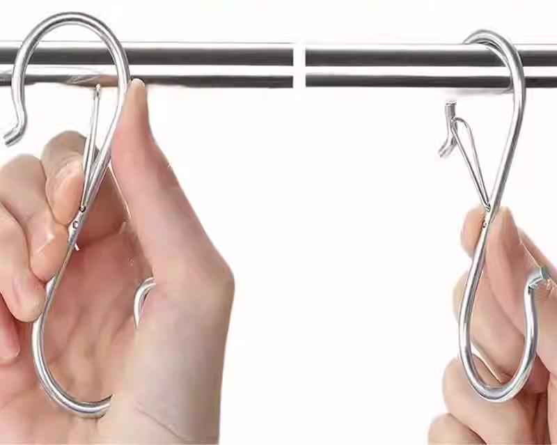 フック 金属製 引っ掛け S字 落下防止 防風 滑り止め 穴あけ不要 キッチン ベランダ 浴室 クローゼット..