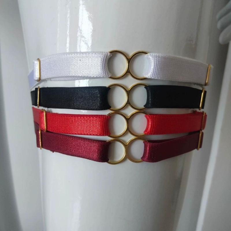ガーターリング 太もも アクセサリー コスプレ おしゃれ レディース バンド ベルト 伸縮性 ストラップ シンプル 黒 白 赤 調節 ヤング
