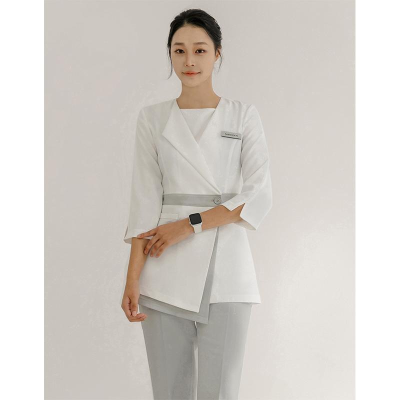 エステ ユニフォーム 制服 おしゃれ セットアップ レディース 白 無地 長袖 ジャケット風 フロントボタ..