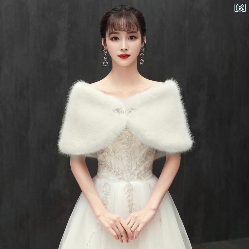 ショール レディース 女性用 フェイクファー ストール ウェディング ブライダル 結婚式 披露宴 礼装 パーティー ドレス チャイナドレス 保温 防寒 高級感 秋冬 シャンパンカラー ラインストーン飾り 3