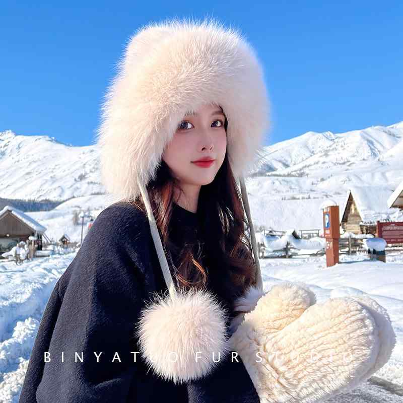 ニット帽 レディース 女性用 ロシア帽 雷鋒帽 フォックスファー 裏ボア ニット 防寒 保温 耳あて あったか かわいい カジュアル 秋冬 普段使い お出かけ ブラック グレー ベージュ