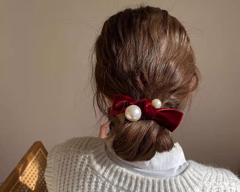 ヘアゴム レディース パール ベロアリボン サテン レース 秋冬 シンプル 上品 エレガント 髪留め まとめ髪 オフィス 普段使い クラシック レトロ 大人かわ...