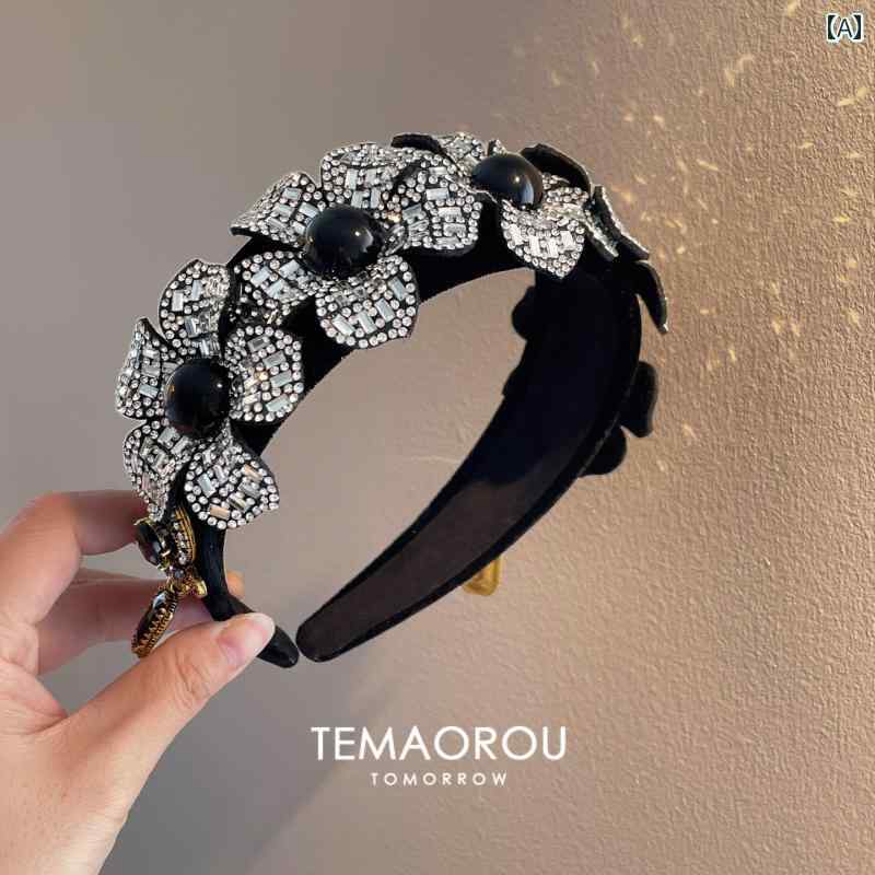 カチューシャ レディース ベロア 幅広 6cm ラインストーン ビジュー 大ぶり フラワー 花 ヘアバンド ヘ..