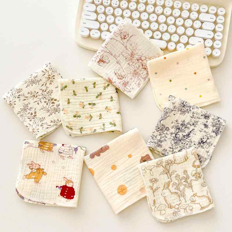 タオル 新生児 ベビー 4枚組 小花柄 純綿 ガーゼ スタイ よだれかけ ミニ ハンド 洗顔タオル ソフト 肌..