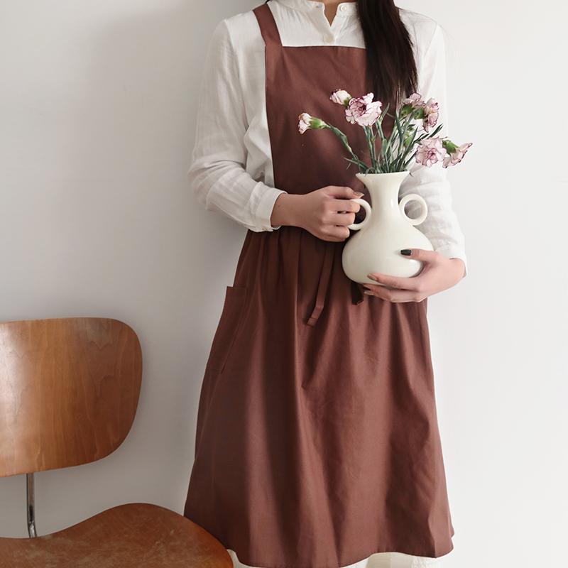 エプロン レディース 韓国 キッチン 花屋 ガーデニング ネイルサロン ワークエプロン 防水 撥水加工 綿 コットン 高級感 無地 シンプル おしゃれ ヤングカジュアル
