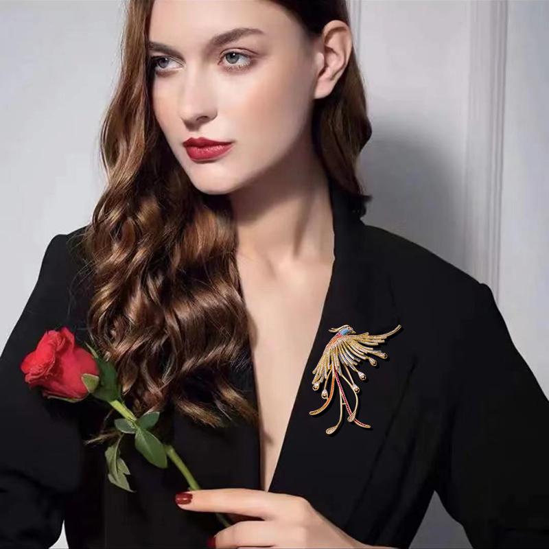 ブローチ 女性用 鳳凰 豪華 高貴 エレガント 精巧 繊細 ゴールド ジルコニア ラインストーン 金メッキ スーツ チャイナドレス クラシック フォーマル パーティー アクセサリー