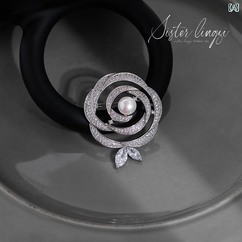 ブローチ レディース パール ローズ 上品 エレガント 高級感 フォーマル セレモニー 結婚式 パーティー ジャケット スーツ アクセサリー クラシック アンティーク 合金製 ビジュー 人工宝石(4)