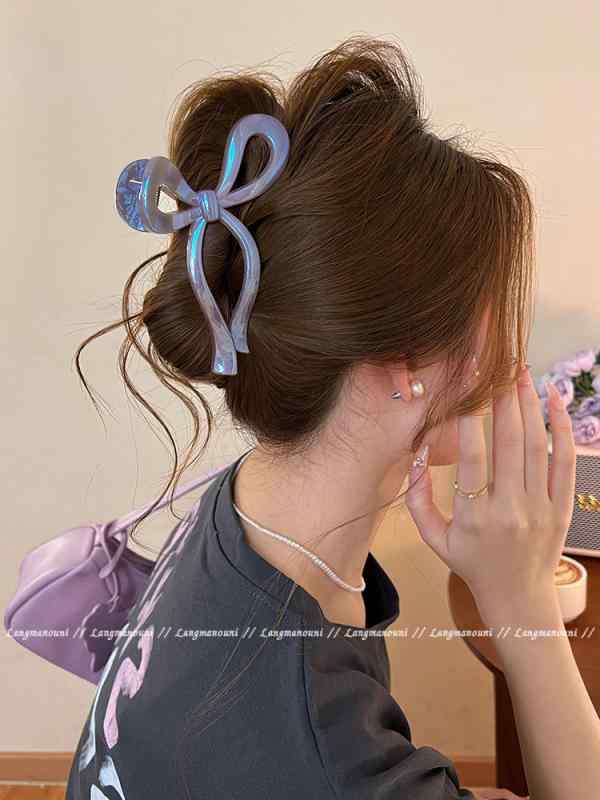 ヘアクリップ レディース パール光沢 リボン 蝶結び ビッグサイズ バンスクリップ シャーククリップ 髪留め 髪飾り ヘアアクセサリー フェミニン エレガント 普段使い デイリー オフィスカジュアル