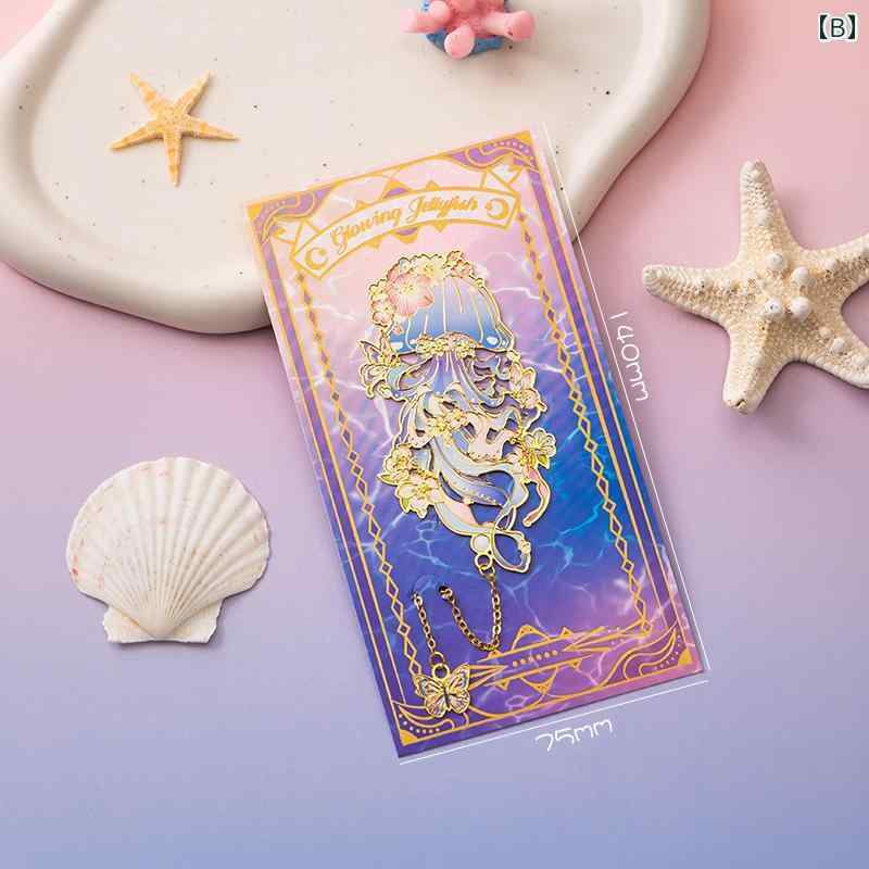 しおり おしゃれ 金属 女性用 真鍮製 透かし彫り ブックマーク 精巧 クラゲ 風鈴 サンゴ クジラ マリンモチーフ ユニーク 文具 ステーショナリー 誕生日 卒業 記念品 読書 レトロ クラシックの商品画像 3