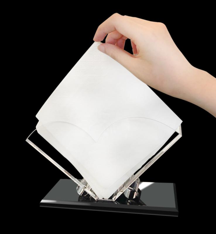 ・カテゴリ: ティッシュケース・スタイル: モダン・形状: 正方形、丸形、心形・カラー展開: ブラック、透明・サイズ展開: 標準、Lサイズ・対応ティッシュサイズ: 約10cm角、約11.5cm角、約12cm角、約13cm角