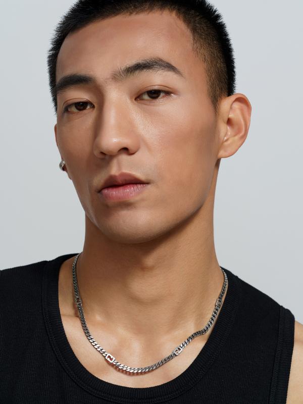 ネックレス メンズ 男性用 シルバー製 キューバンチェーン 太め ヴィンテージ風加工 レトロ風 アンティーク調 カジュアル ファッション アクセサリー 普段使い コーディネート ジュエリー