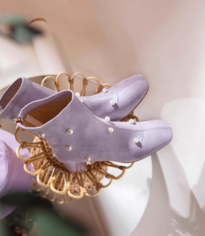 ブーツ レディース 冬 レトロ フェアリー風 上品 パープル ストレッチ スクエアトゥ パール ショートブ..