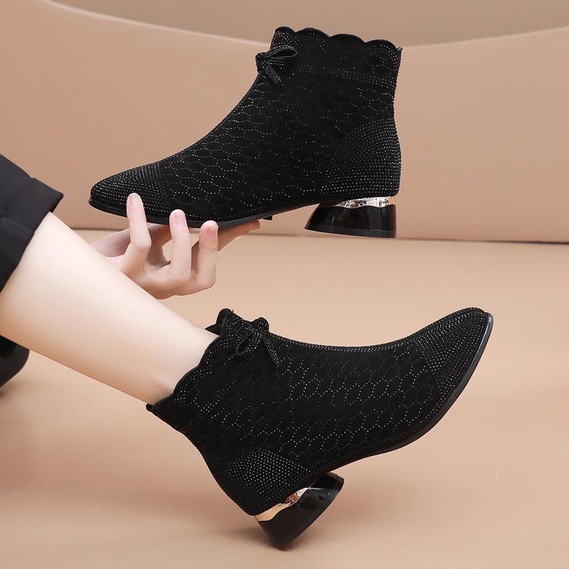 ブーツ レディース ミセス ショートブーツ アンクルブーツ 羊革 本革 柔らかなレザー フラットヒール ..