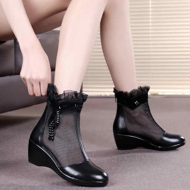 ショートブーツ レディース 本革 メッシュ レース 通気性 ウェッジヒール 透かし彫り フリンジ ライン..