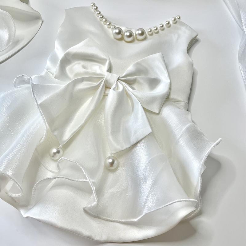 ペットドレス 犬猫用 小型犬向け マットサテン パール飾り ホワイト ウェディングドレス 結婚式 披露宴..