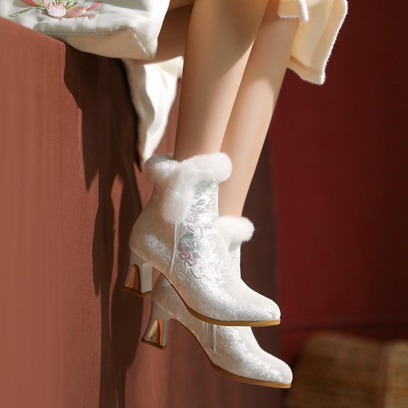 ブーツ レディース 女性用 エスニック風 チャイナドレス風 個性的 刺繍 チャンキーヒール 高ヒール シ..