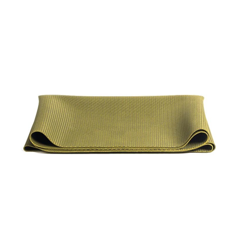 ヨガマット 女性用 プロ仕様 ゴム 滑り止め 折りたたみ 極薄 1.5mm 軽量 携帯 ヨガラグ フィットネスマ..