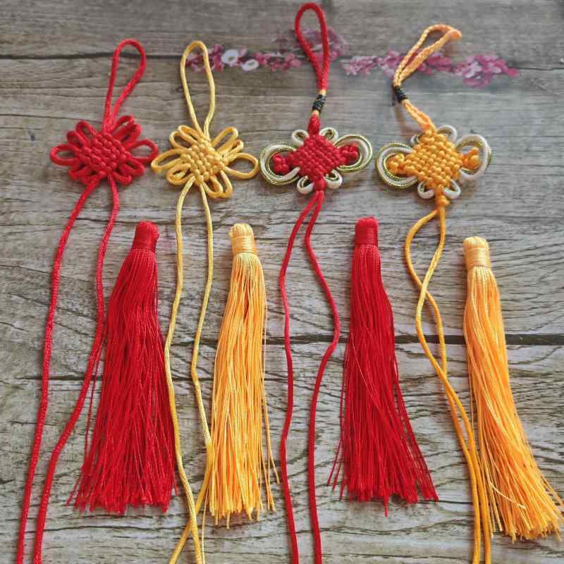 お守り 中国結び 五帝銭 手編み 組紐 タッセル 金縁 開運 吊り下げチャーム 風水 縁起物 アクセサリー..
