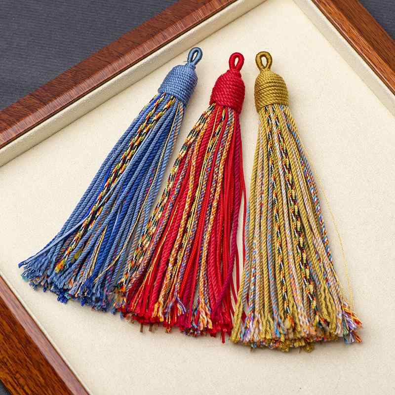 吊り下げ飾り 手撚り コットン糸 タッセル 菩提ビーズ 中国結び 車用 キーホルダー バッグチャーム 普..