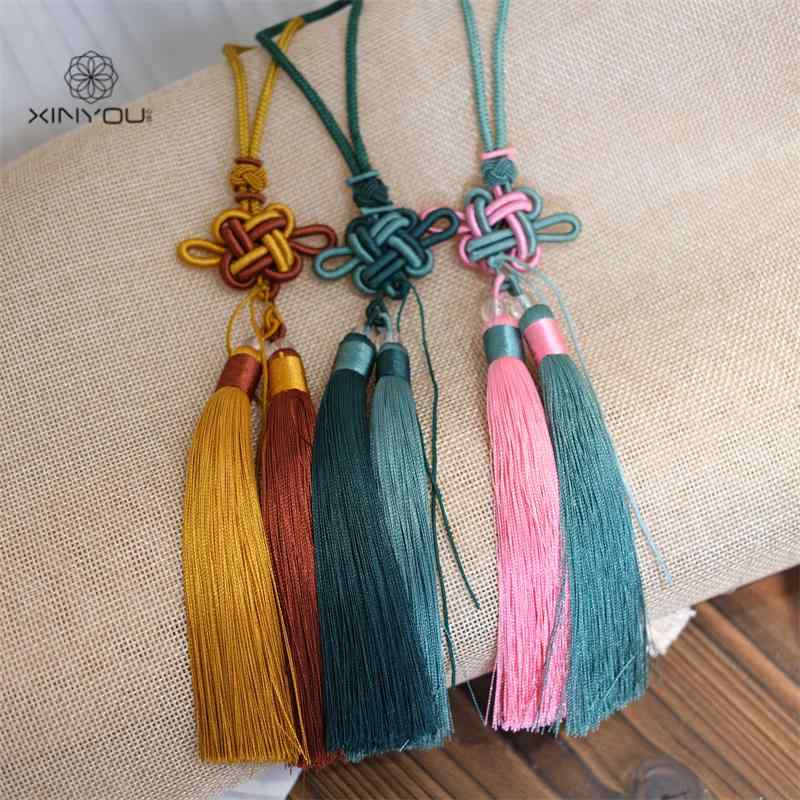 吊り飾り 端午の節句 古風 ツートンカラー 中国結び 結び飾り タッセル 房飾り 漢服モチーフ 車載用 部..