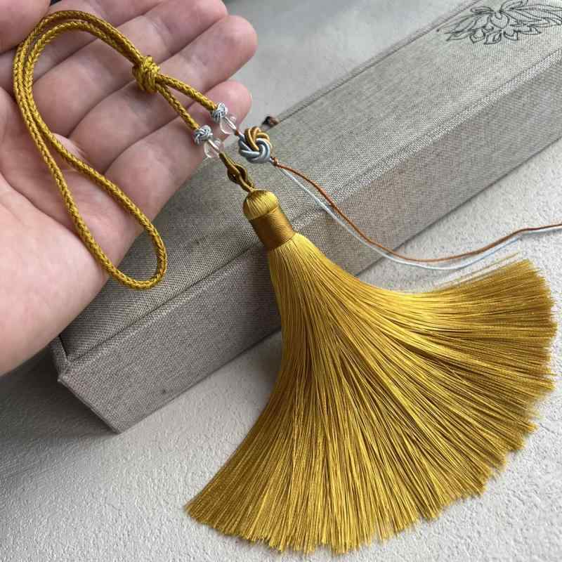 タッセル 中国結び 再生繊維 玉飾り 単穴ペンダント 装飾紐 車用 バッグチャーム キーホルダー DIY ハンドメイド素材 ブラック レッド ゴールド ネイビー