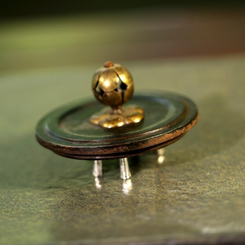 茶道具 蓋置 シルバー ミニベンチ レトロ 中華風 さじ ホルダー 普段使い インテリア オブジェ 置物 シ..