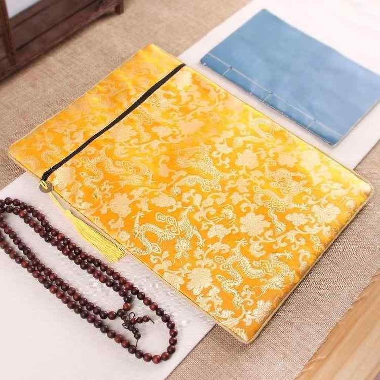 経本入れ ペンケース 経典 収納バッグ 写経 法具 二層 大小サイズ 携帯 持ち運び 布製 赤 黄 金 富貴花..