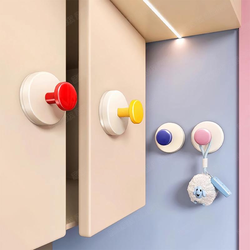 取っ手 吸盤式 ドアハンドル 着脱式 レッド イエロー ブルー ピンク 家具 キャビネット クローゼット 引き戸 窓 引き出し プルハンドル
