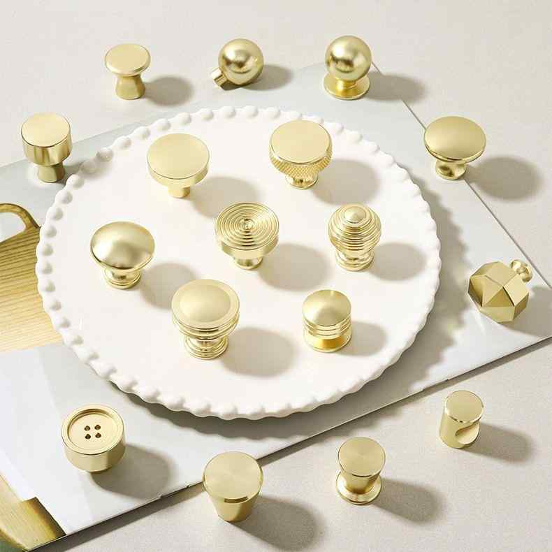 取っ手 モダン シンプル 北欧風 アメリカン キャビネット 引き出し クローゼット ワードローブ 扉用 ア..