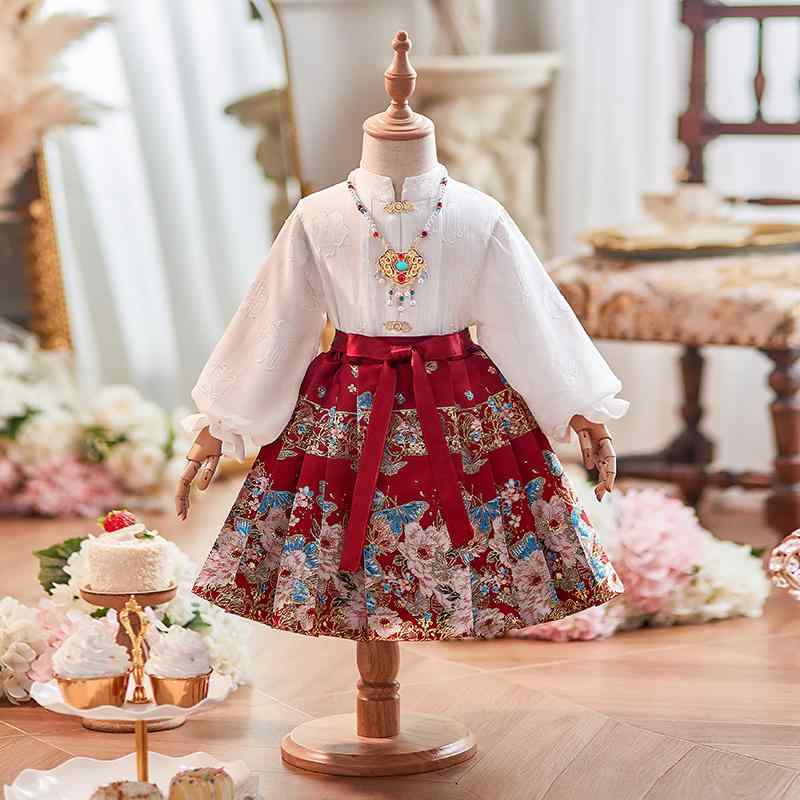 ベビー服 女の子 漢服 唐装 馬面スカート 上下セット 赤 初誕生日 お祝い着 中国風 花柄 綿混 快適な着心地 春秋