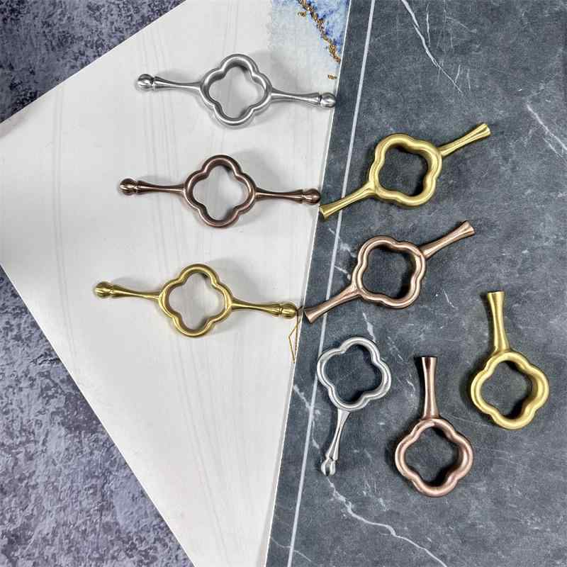 箸置き ステンレス 金 ローズゴールド シルバー 2WAY ホテル 業務用 食卓用 カトラリーレスト 箸立て 箸まくら 箸トレイ スプーンレスト 四つ葉 クローバー 幸運の花 卓上 食事用 和食 洋食