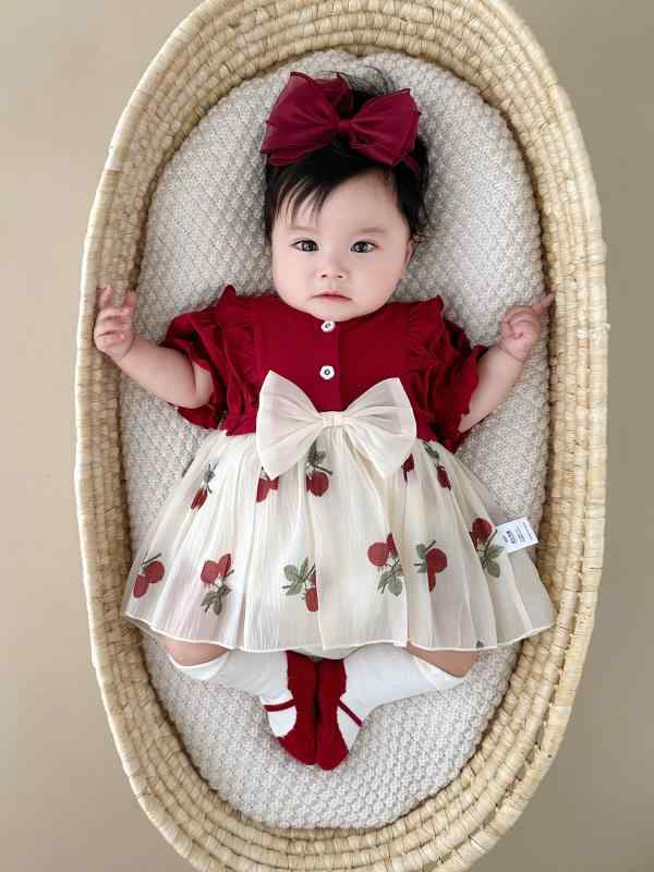 ロンパース 女の子 ベビー プリンセスドレス 赤 レッド 薄手 春夏 綿 コットン 吸湿速乾 接触冷感 通気性 満月 百日祝い 1歳誕生日 お食い初め ハーフバースデー セレモニー フォーマル 結婚式 発表会 かわいい カバーオール